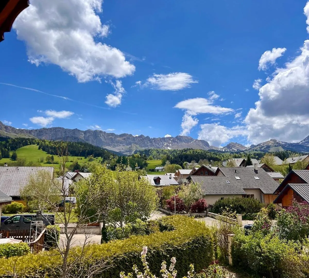 Le Chalet Charmette Vue Montagnes Villard-de-Lans